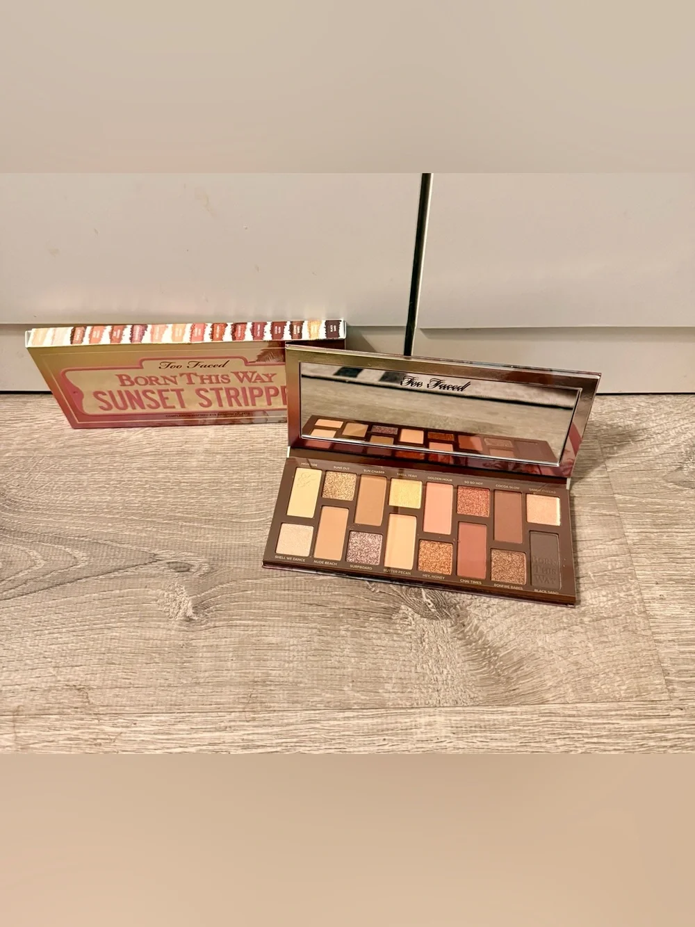 Too Faced eyeshadow palette